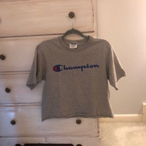 Champion Cropped Shirt